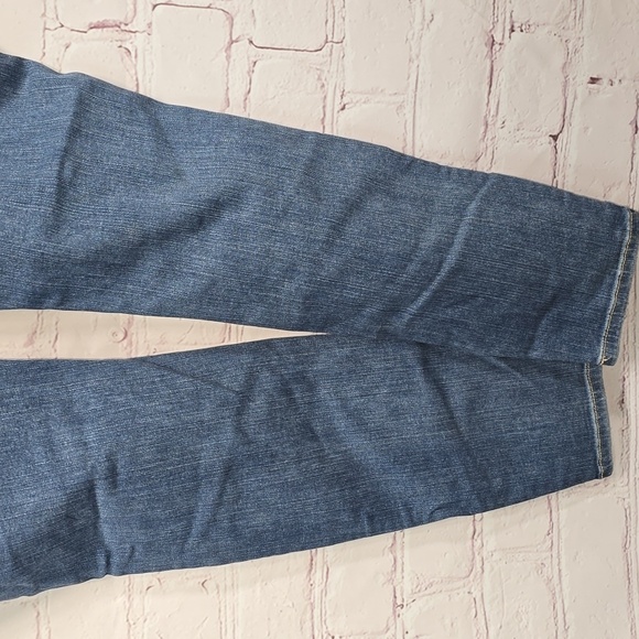 TORRID Bombshell Skinny Premium Stretch  Destructed Jean Womens Size 18R - Picture 8 of 15